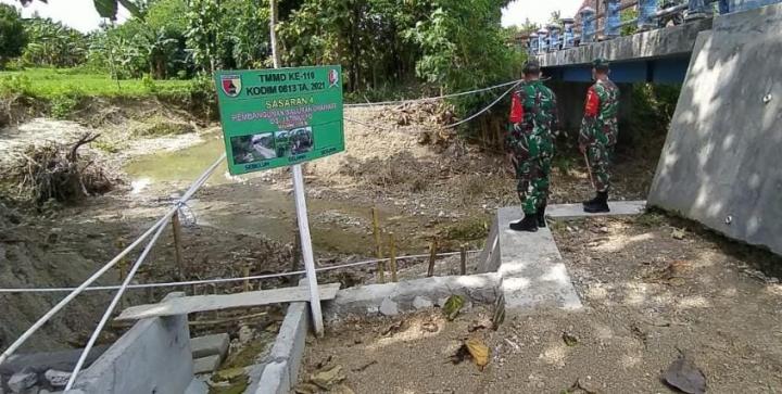 Manfaat Saluran Drainase Hasil Karya TMMD 110 Bojonegoro Untuk Warga Ngrancang